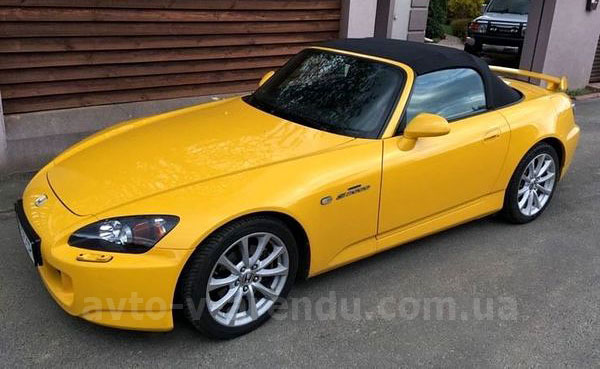 Оренда кабріолета Honda S2000 з водієм у Києві