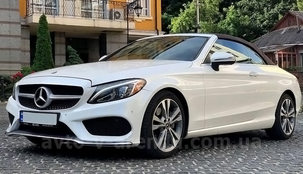 Оренда авто Mercedes Benz C300  кабріолет з водієм. Прокат кабріолета Мерседес C300 без водія у Києві