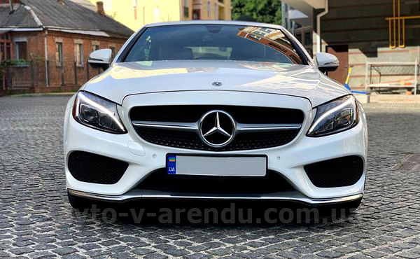 Оренда авто Mercedes Benz C300  кабріолет з водієм. Прокат кабріолета Мерседес C300 без водія у Києві