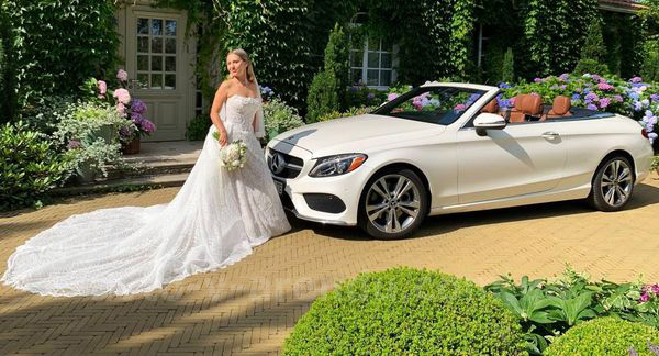 Оренда авто Mercedes Benz C300  кабріолет з водієм. Прокат кабріолета Мерседес C300 без водія у Києві
