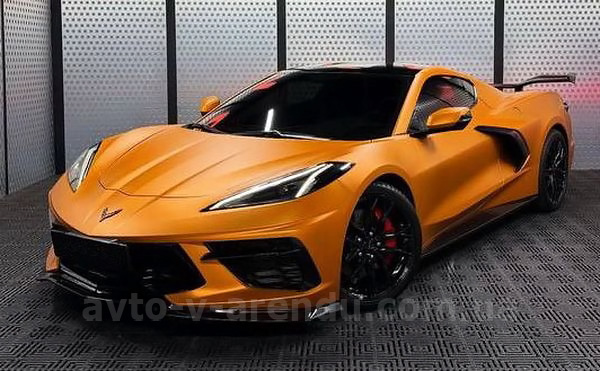 Оренда авто Chevrolet Corvette C8 з водієм у Києві