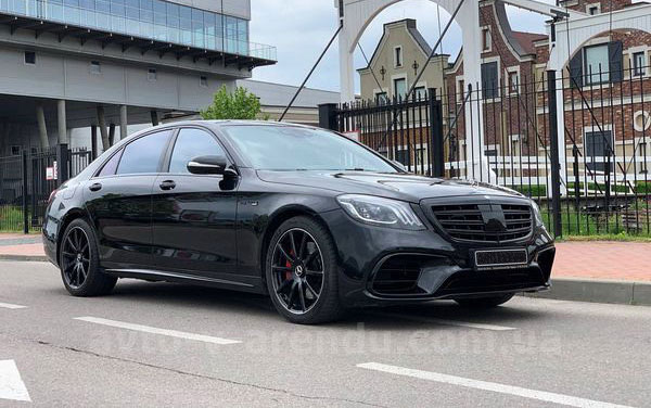 Оренда авто Mercedes-Benz W222 S63 AMG 4MATIC Restyling з водієм та без водія у Києві