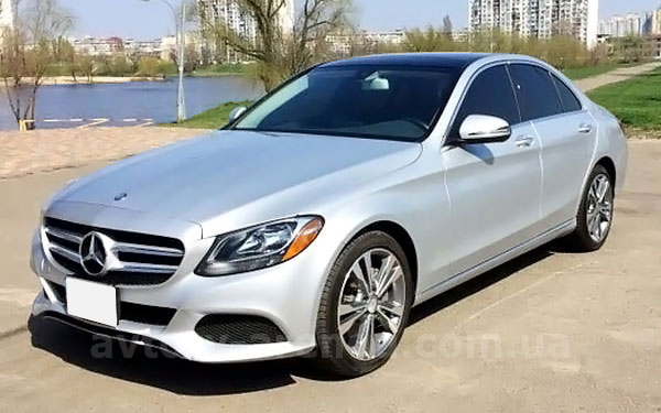 Оренда авто з водієм Mercedes C300 silver