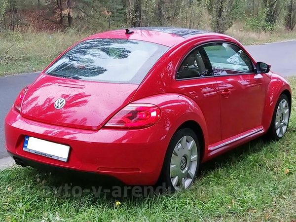 Оренда авто Volkswagen Beetle red з водієм у Києві