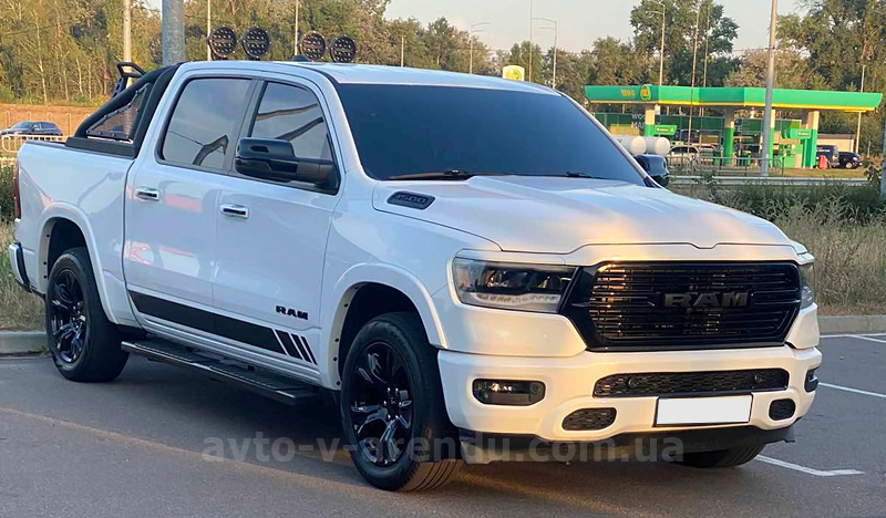 Оренда пікапа Dodge Ram з водієм, прокат пікапа Додж Рам без водія у Києві