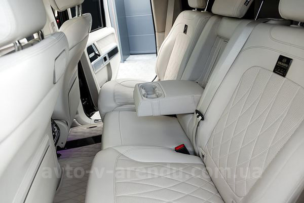 Оренда Mercedes-Benz Gelandewagen G63 AMG Brabus кубик з водієм. Прокат позашляховика Мерседес Гелентваген G63 AMG без водія у Києві